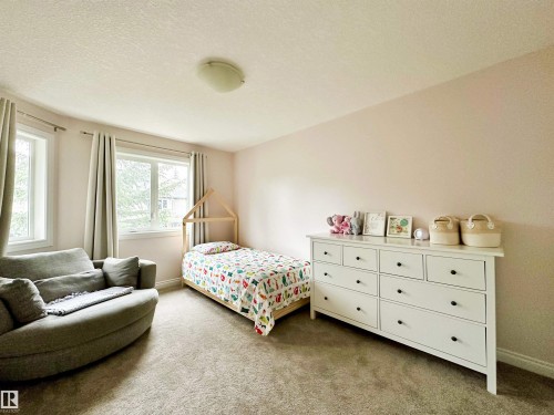 41 903 Rutherford Road, Edmonton, AB - Indoor Photo Showing Bedroom