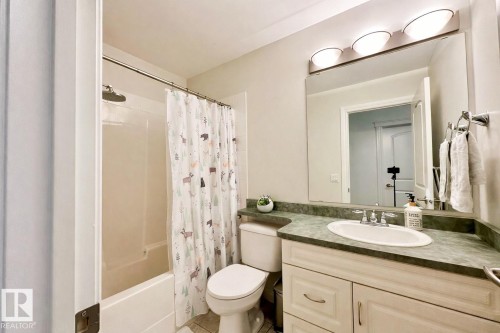 41 903 Rutherford Road, Edmonton, AB - Indoor Photo Showing Bathroom
