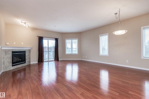 202 9905 81 Avenue, Edmonton, AB - Indoor With Fireplace