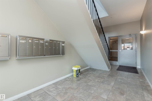 202 9905 81 Avenue, Edmonton, AB - Indoor Photo Showing Other Room