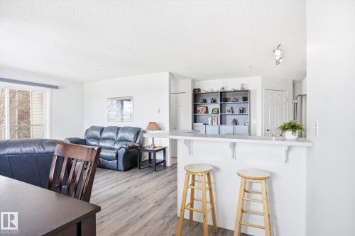 306 5116 49 Avenue, Leduc, AB - Indoor
