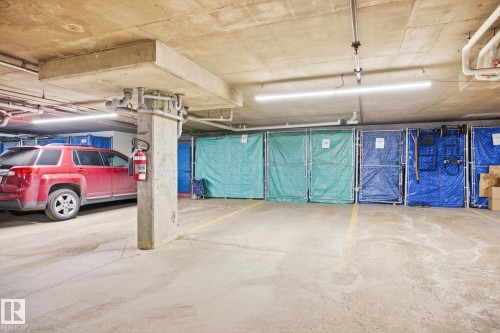 306 5116 49 Avenue, Leduc, AB - Indoor Photo Showing Garage
