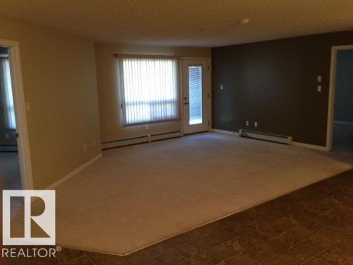 1118 330 Clareview Station Drive, Edmonton, AB - Indoor Photo Showing Other Room