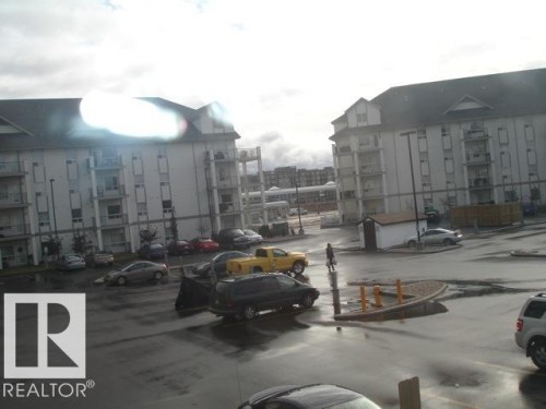 1204 330 Clareview Station Drive, Edmonton, AB - Outdoor