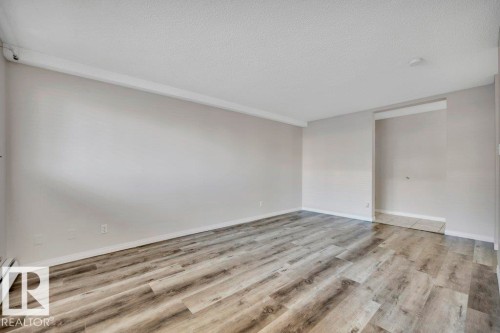 105 10149 83 Avenue, Edmonton, AB - Indoor Photo Showing Other Room