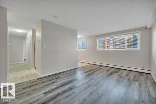 105 10149 83 Avenue, Edmonton, AB - Indoor Photo Showing Other Room