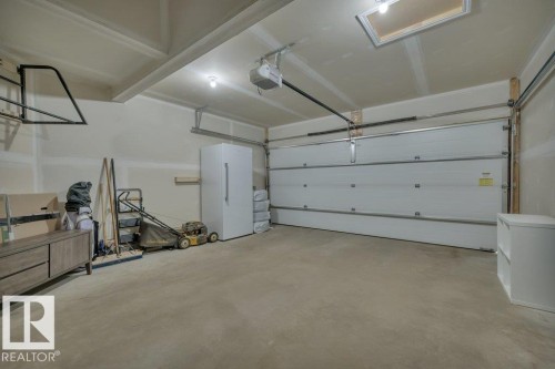 20936 95 Avenue, Edmonton, AB - Indoor Photo Showing Garage