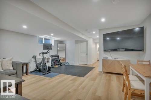 20936 95 Avenue, Edmonton, AB - Indoor Photo Showing Gym Room