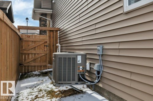 20936 95 Avenue, Edmonton, AB - Outdoor