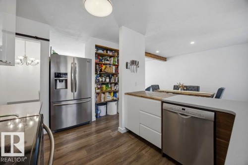 8816 25A Avenue, Edmonton, AB - Indoor Photo Showing Kitchen With Stainless Steel Kitchen