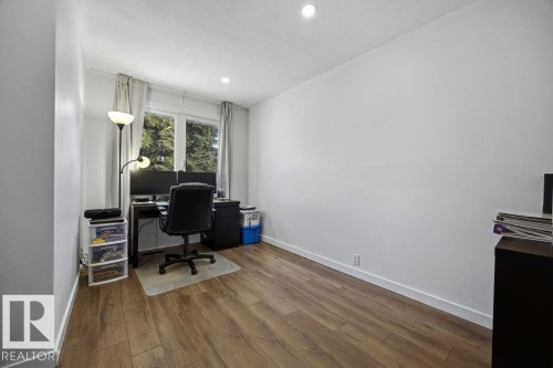 8816 25A Avenue, Edmonton, AB - Indoor