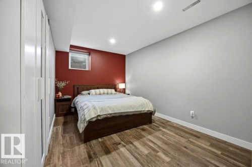 8816 25A Avenue, Edmonton, AB - Indoor Photo Showing Bedroom