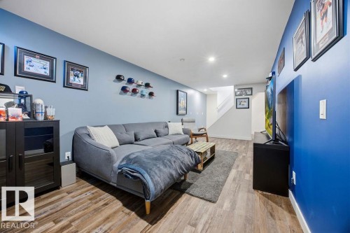 8816 25A Avenue, Edmonton, AB - Indoor