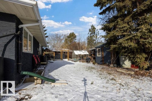 8816 25A Avenue, Edmonton, AB - Outdoor