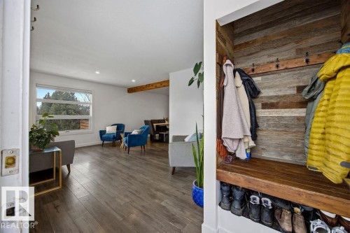 8816 25A Avenue, Edmonton, AB - Indoor Photo Showing Other Room