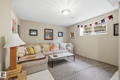 7235 112 Street, Edmonton, AB - Indoor Photo Showing Living Room