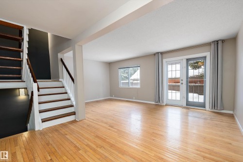 85 Forest Grove, St. Albert, AB - Indoor