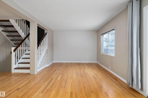 85 Forest Grove, St. Albert, AB - Indoor Photo Showing Other Room