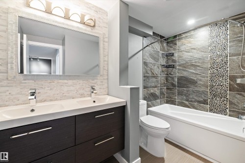 85 Forest Grove, St. Albert, AB - Indoor Photo Showing Bathroom