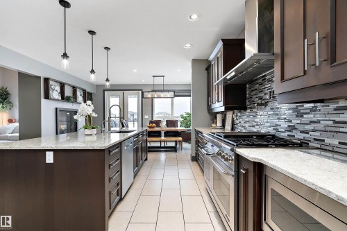 2508 59 Avenue, Rural Leduc County, AB - Indoor Photo Showing Kitchen With Upgraded Kitchen