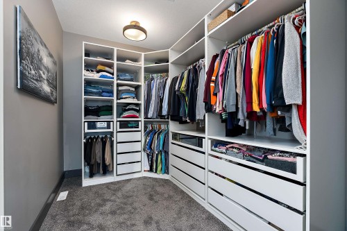 2508 59 Avenue, Rural Leduc County, AB - Indoor With Storage