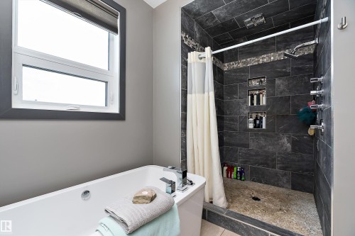 2508 59 Avenue, Rural Leduc County, AB - Indoor Photo Showing Bathroom