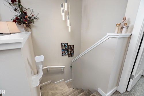 2914 18A Avenue, Edmonton, AB - Indoor Photo Showing Other Room