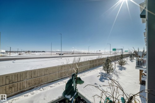 35 1391 Starling Drive, Edmonton, AB - Outdoor