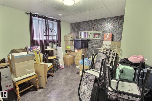 12 Belfry Fairway Crescent, Stony Plain, AB - Indoor