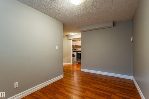 6220 1A Avenue Sw, Edmonton, AB - Indoor Photo Showing Other Room
