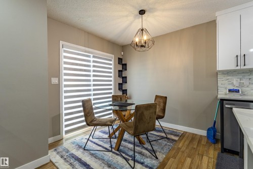 6220 1A Avenue Sw, Edmonton, AB - Indoor Photo Showing Dining Room