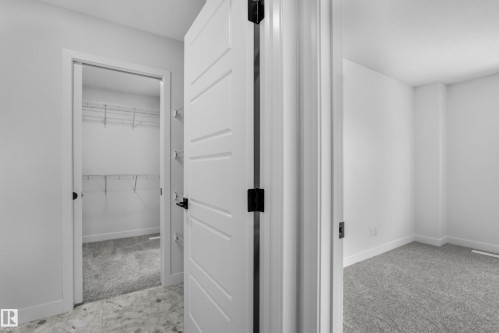 3924 Chrustawka Place, Edmonton, AB - Indoor Photo Showing Other Room
