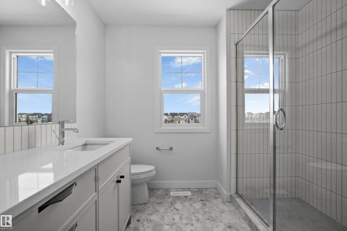 3924 Chrustawka Place, Edmonton, AB - Indoor Photo Showing Bathroom