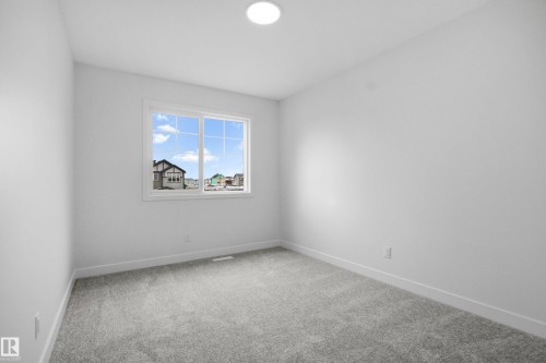 3924 Chrustawka Place, Edmonton, AB - Indoor Photo Showing Other Room