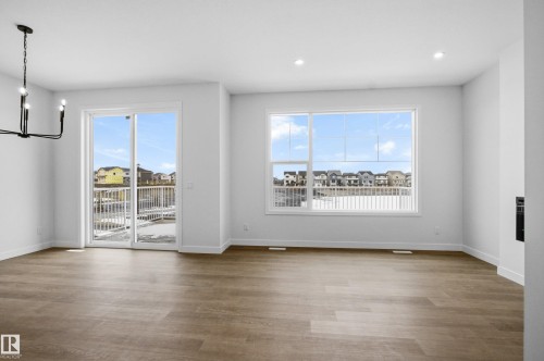 3924 Chrustawka Place, Edmonton, AB - Indoor