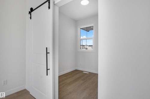 1126 Cristall Crescent, Edmonton, AB - Indoor Photo Showing Other Room