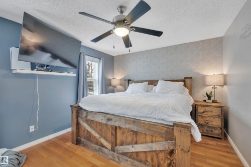 1003 49 Street, Edmonton, AB - Indoor Photo Showing Bedroom