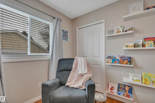 1003 49 Street, Edmonton, AB - Indoor