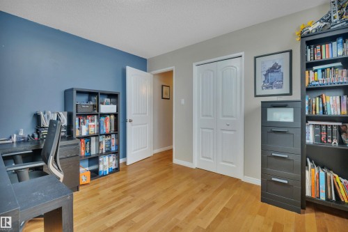 1003 49 Street, Edmonton, AB - Indoor Photo Showing Office