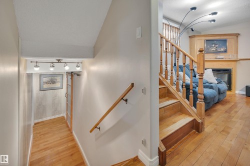 1003 49 Street, Edmonton, AB - Indoor Photo Showing Other Room