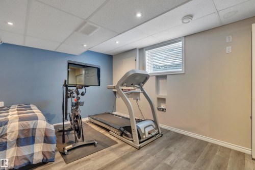 1003 49 Street, Edmonton, AB - Indoor Photo Showing Gym Room