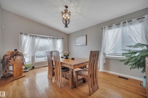 1003 49 Street, Edmonton, AB - Indoor Photo Showing Dining Room
