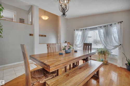 1003 49 Street, Edmonton, AB - Indoor Photo Showing Dining Room