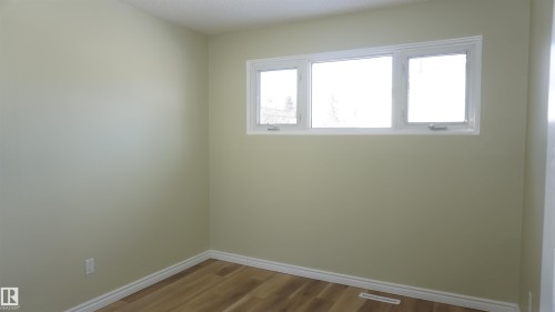 12924 135A Avenue, Edmonton, AB - Indoor Photo Showing Other Room