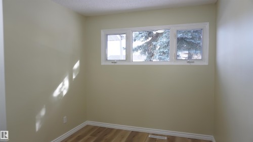 12924 135A Avenue, Edmonton, AB - Indoor Photo Showing Other Room