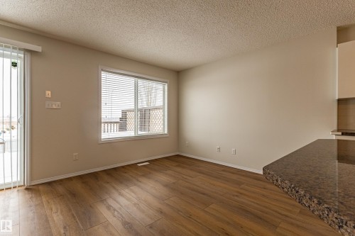 21326 61 Avenue, Edmonton, AB - Indoor Photo Showing Other Room