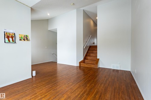 21326 61 Avenue, Edmonton, AB - Indoor Photo Showing Other Room