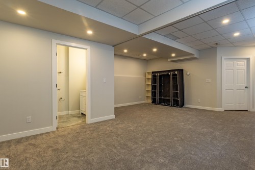 21326 61 Avenue, Edmonton, AB - Indoor