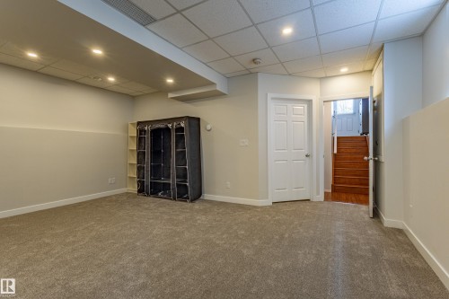 21326 61 Avenue, Edmonton, AB - Indoor