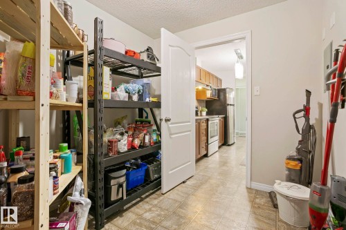 1123 9363 Simpson Drive, Edmonton, AB - Indoor